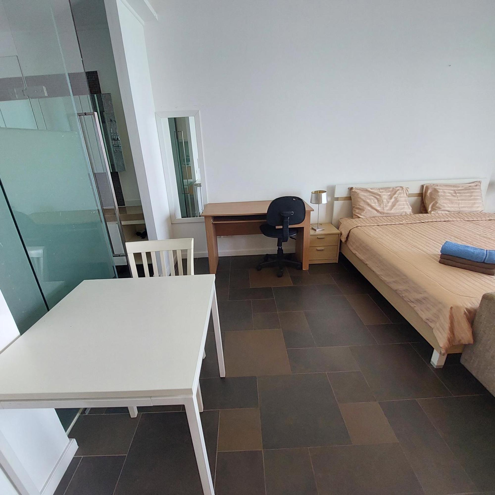 Sea View Apartment In 파타야 외부 사진