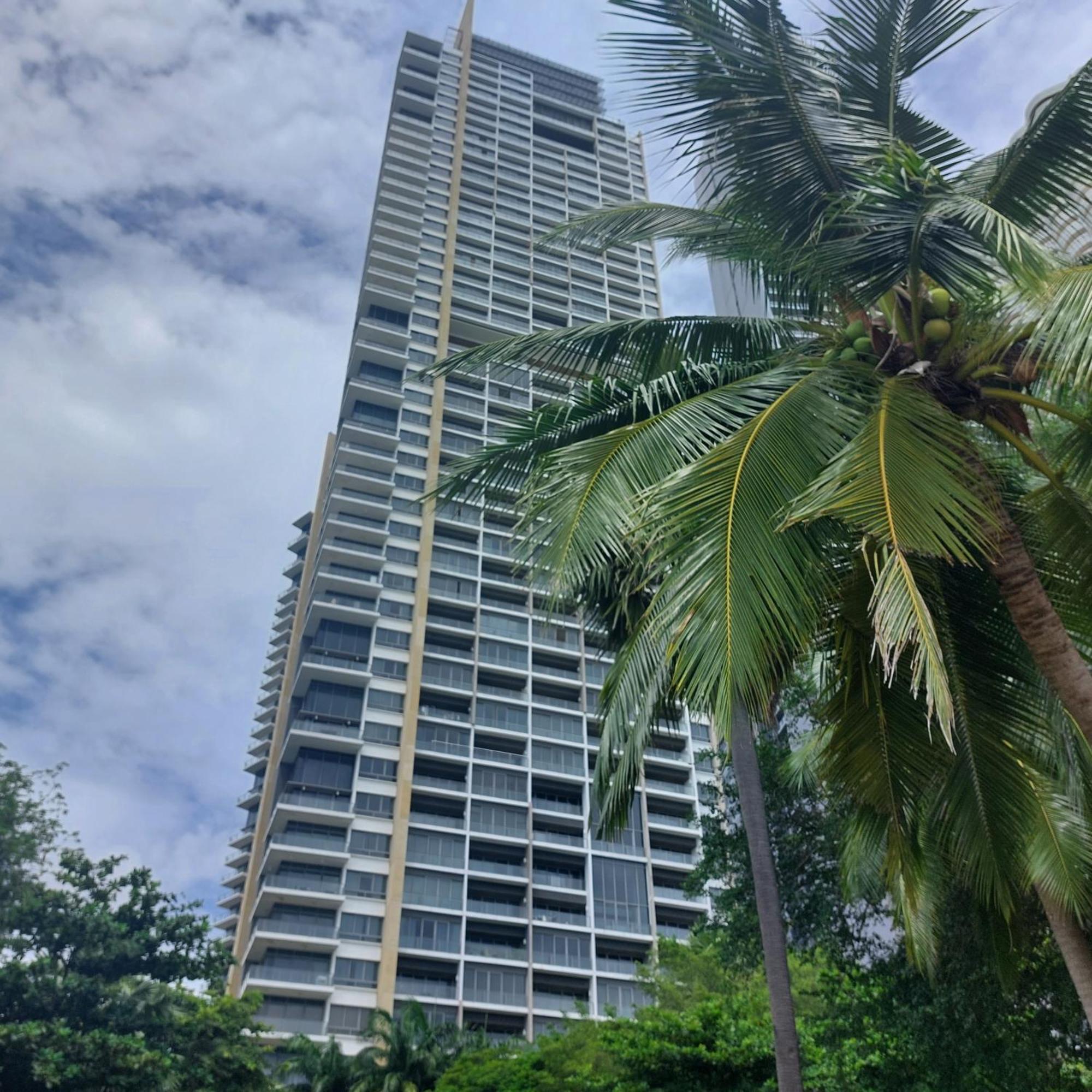 Sea View Apartment In 파타야 외부 사진
