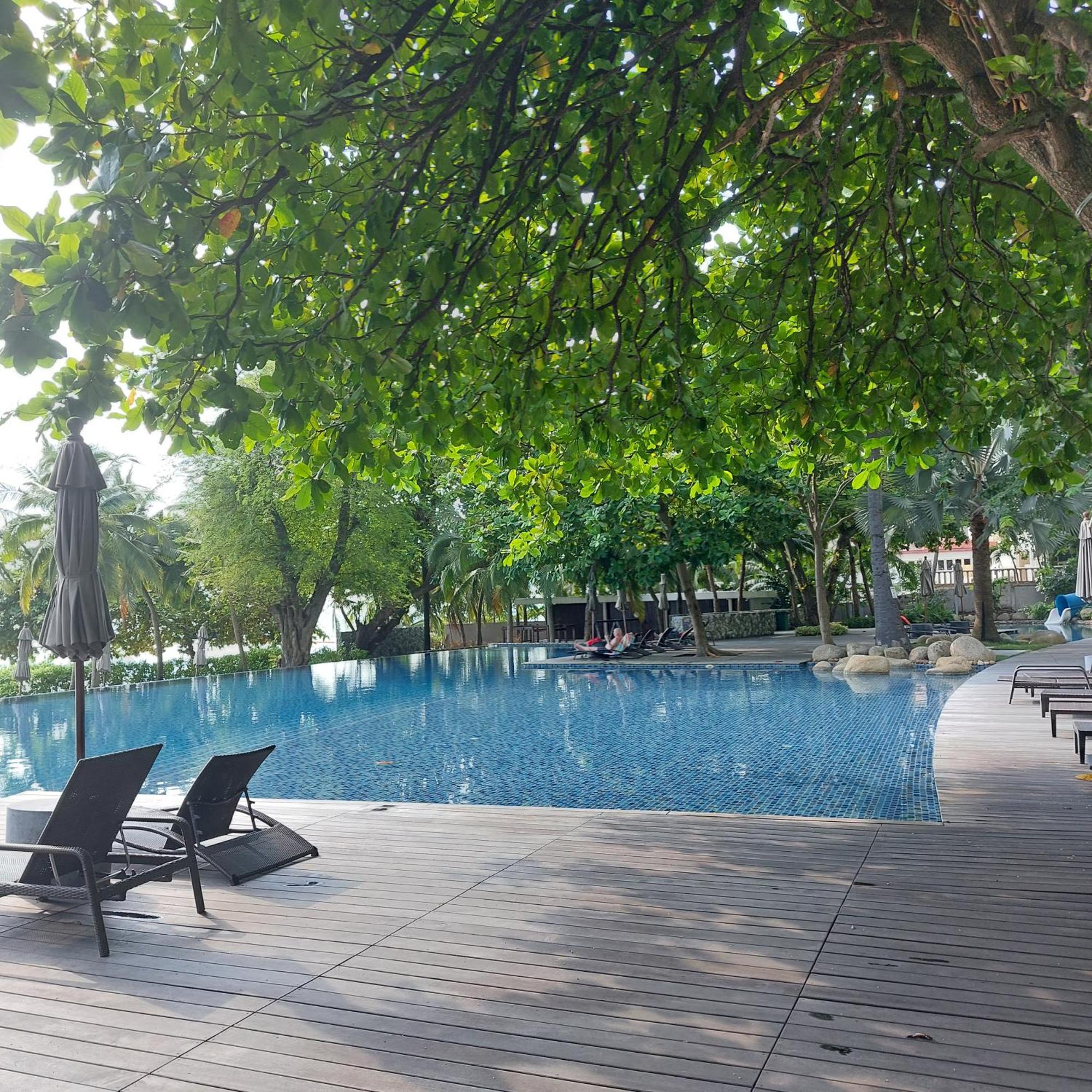 Sea View Apartment In 파타야 외부 사진